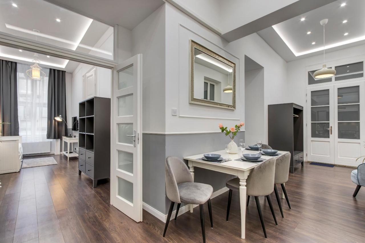 Semmelweis Apartment Будапеща Екстериор снимка